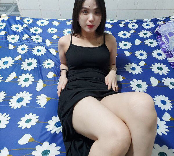 Ảnh 9 của Clip sex Em đeo kính váy xanh xinh dâm dáng ngon cực Hot (Full Clip + Pic) – Phần 5
