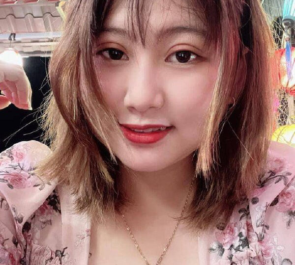 Ảnh 3 của Em người yêu chubby vú sừng trâu dập cực sung trong khách sạn