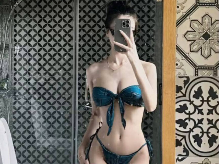 Ảnh 2 của Lộ clip sex Em hotgirl hà nội body ngon vú to chịch nhau với bạn trai (Full Clip)