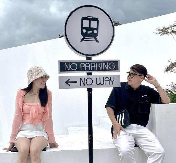 Ảnh 2 của Vợ mới đẻ xong mấy hôm chồng đè ra chịch không tha