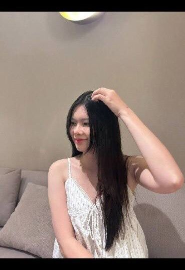 Ảnh 3 của Cu anh bự quá ông xã ơi đút 1 phát em ra liền luôn (Full Clip + Pic)